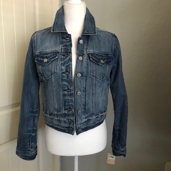 Levi’s Women's Long Sleeve Medium Wash Distressed Denim Jacket Size Small NWT - Picture 2 of 11
